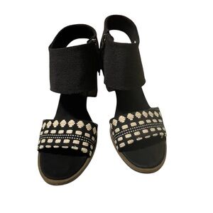 Toms Women's Majorca Cutout Sandal - Size 8